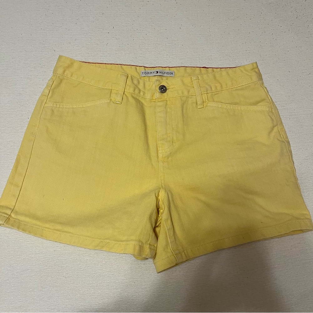 Vintage 90s Y2K Tommy Hilfiger Light Yellow Women's Cotton Denim Shorts